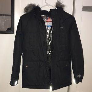 COLUMBIA BLACK WINTER JACKET/COAT
